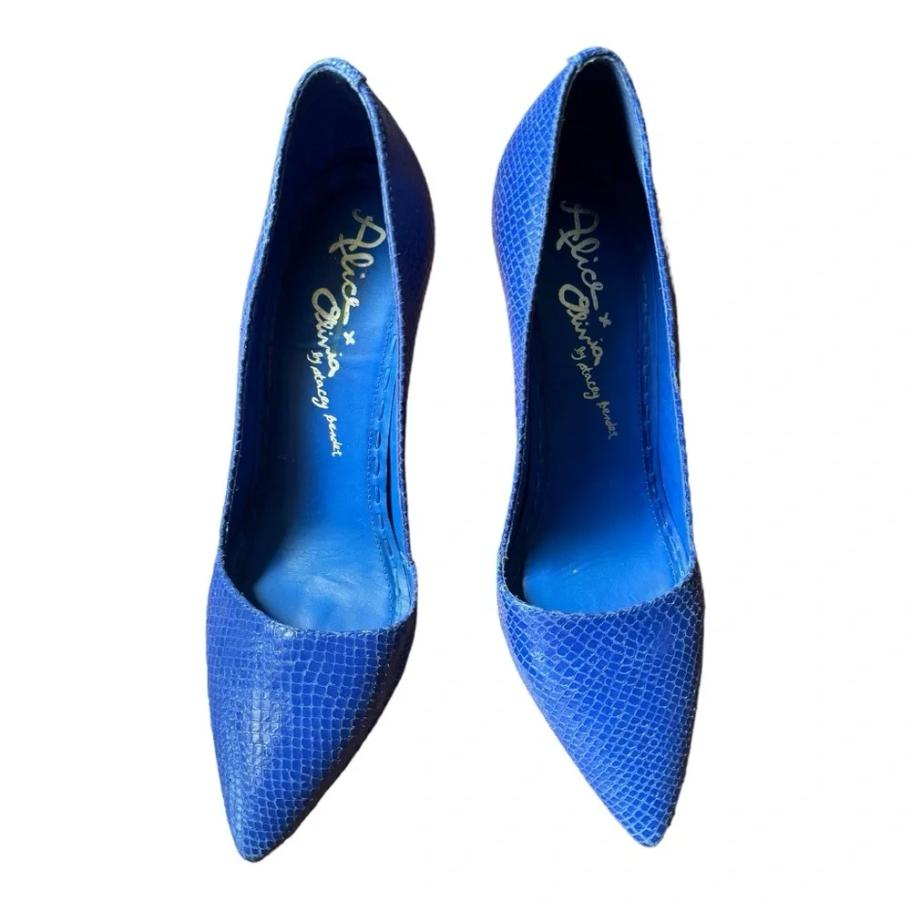 Alice + Olivia by Stacey Bendet Blue Pointed Toe Heels
Size 39. - Picture 2 of 6